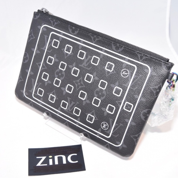 Louis Vuitton Fragment iPad Pouch and Pochette - Picture 4 of 8